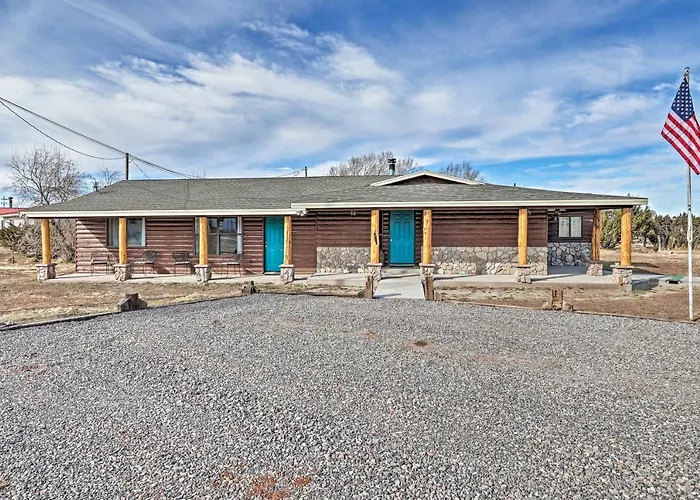Holiday home 'the Eagar House' White Mountains Gem W/ Views!