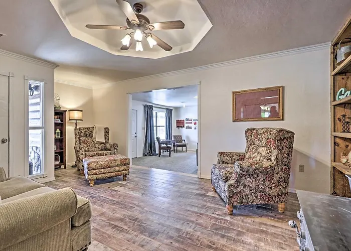 'the Eagar House' White Mountains Gem W/ Views! Springerville