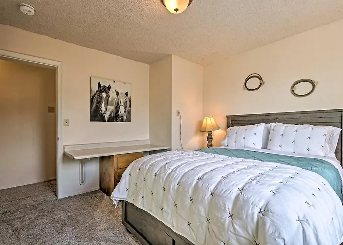 'the Eagar House' White Mountains Gem W/ Views!
