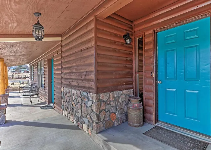 Holiday home 'the Eagar House' White Mountains Gem W/ Views!
